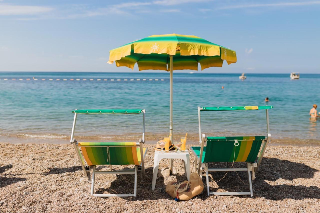 Hotel Savojo Petrovac 외부 사진