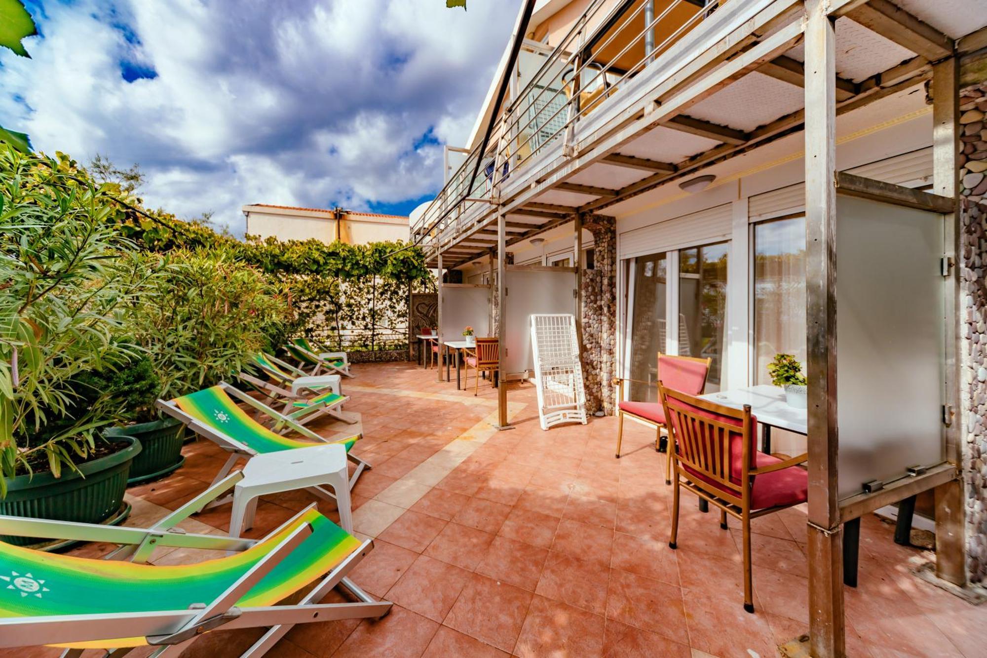 Hotel Savojo Petrovac 외부 사진